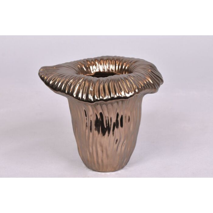 ARUM MAT BRONS VASE 18X18X15CM ARUM MAT BRONS VASE 18X18X15CM