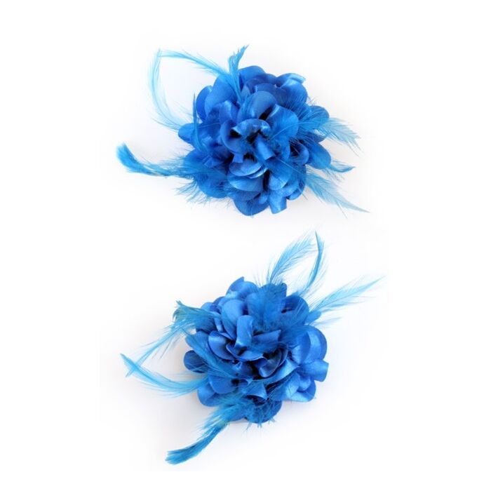 Blume mit Federn auf Brosche Türkis Blume mit Federn auf Brosche Türkis