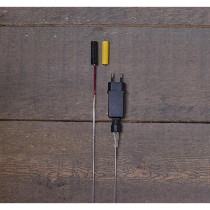 2xAA Trafo 3.2V mit 4 Meter Zuleitung - Anna’s Collection 2xAA Trafo 3.2V mit 4 Meter Zuleitung - Anna’s Collection