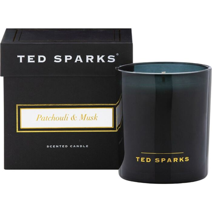 Duftkerze Demi Ø 8,5 cm Patchouli Musk – Ted Sparks Duftkerze Demi Ø 8,5 cm Patchouli Musk – Ted Sparks