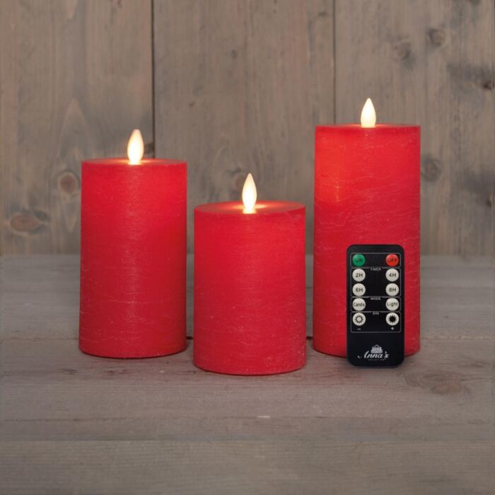 Stumpenkerze Rustikal Wachs LED wiederaufladbar Rot 3er-Set – Anna's Collection Stumpenkerze Rustikal Wachs LED wiederaufladbar Rot 3er-Set – Anna's Collection