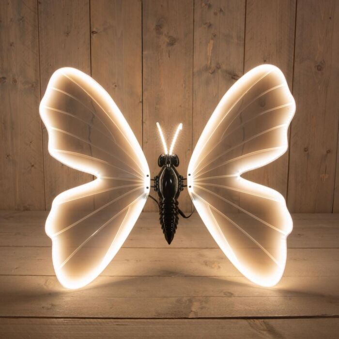 LED Schmetterling warmweiß mit beweglichen Flügeln und Zuleitung 80 cm LED Schmetterling warmweiß mit beweglichen Flügeln und Zuleitung 80 cm