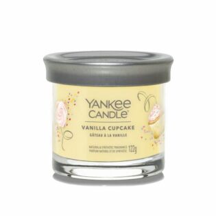 Vanilla Cupcake Small Tumbler &ndash; Yankee Candle