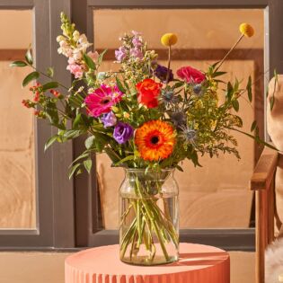 Blumenstrauß bont geplukt