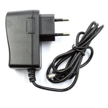 ADAPTER EU 230V 1:32 ADAPTER EU 230V 1:32
