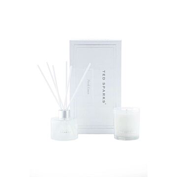 Geschenkset Duftkerze und Duftstäbchen Fresh Linen – Ted Sparks